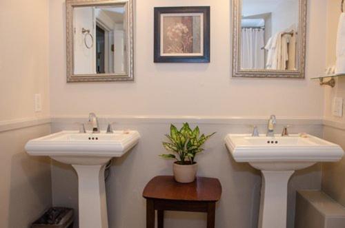 Jean Lafitte House Hotel New Orleans Bagian luar foto